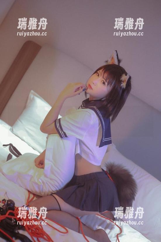 把教室变成秀场！青水百合子图包分享，绝对让你眼前一亮！