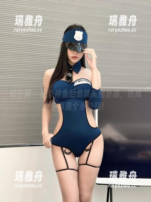 鱼神鱼 微密圈 - 被鱼神鱼的最新美图折服,热辣女仆真是个小妖精!